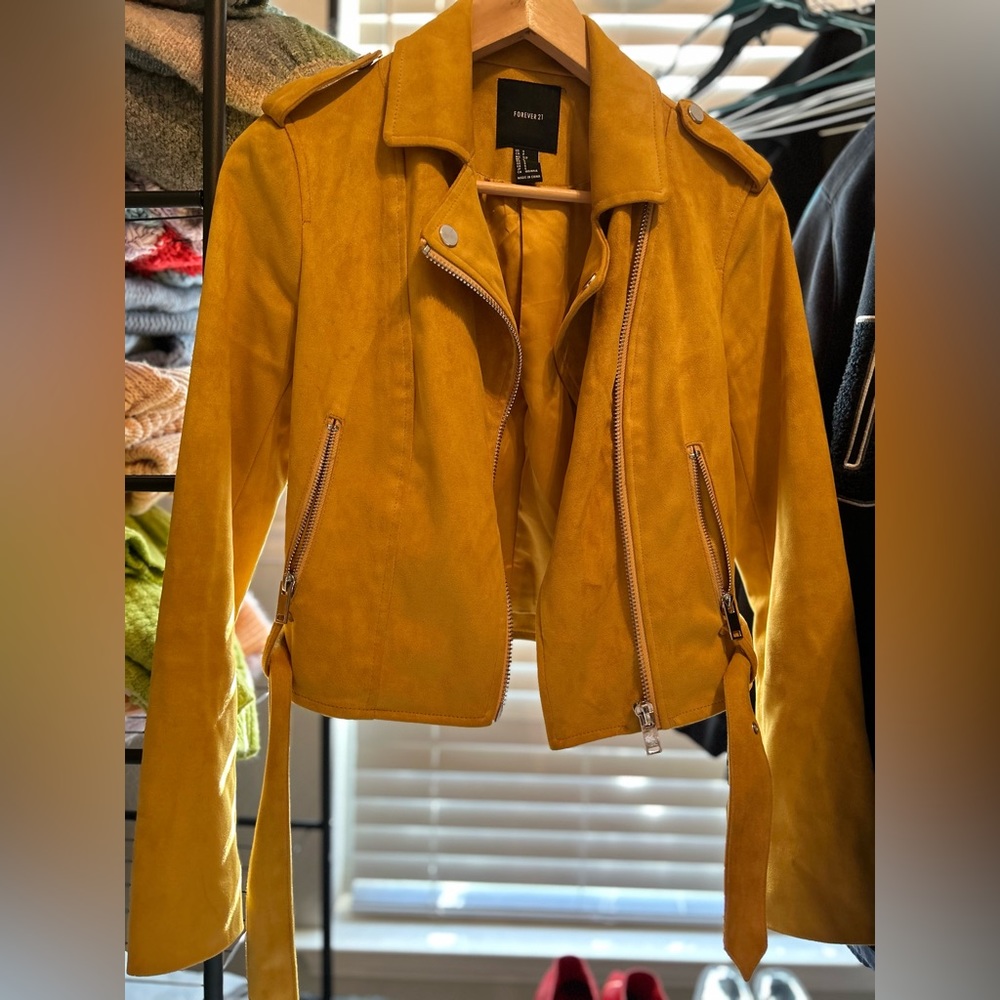 Forever 21 yellow jacket